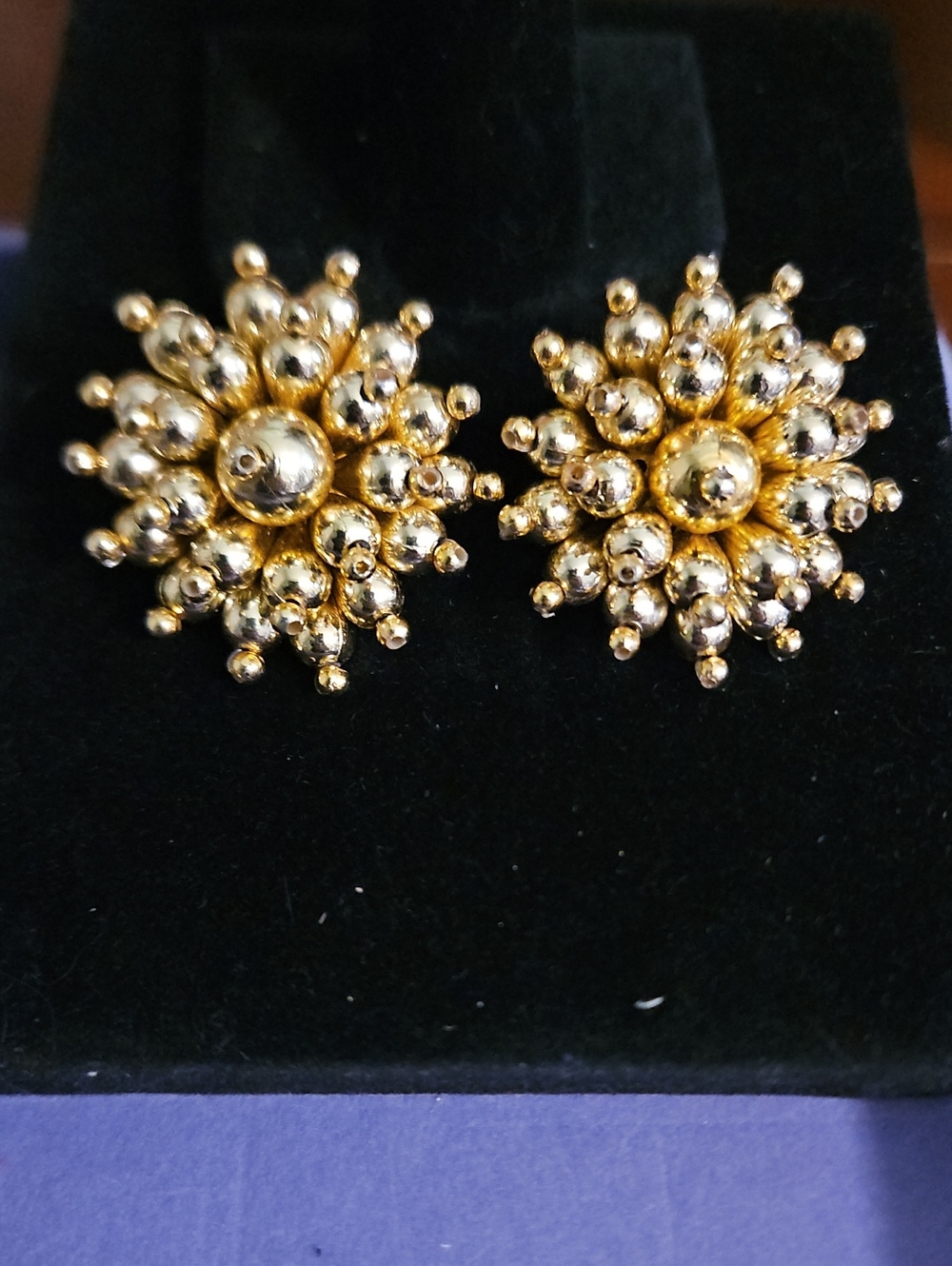 Gold Floral Cluster Stud Earrings - Elegant Women Jewelry